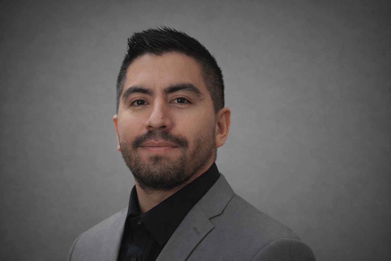 Professional portrait of Eduardo Salinas